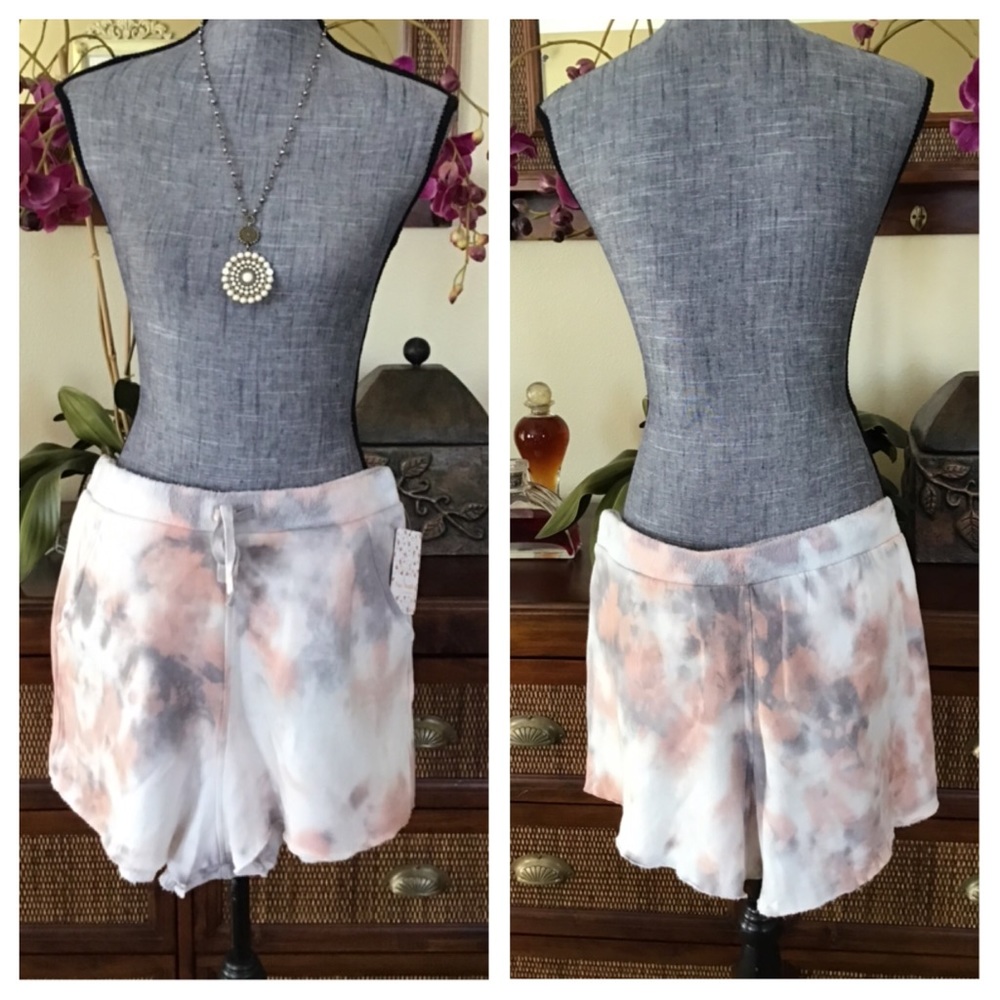 Free People Two-Piece Kelly Washed Short Set. NWT. - Picture 5 of 11
